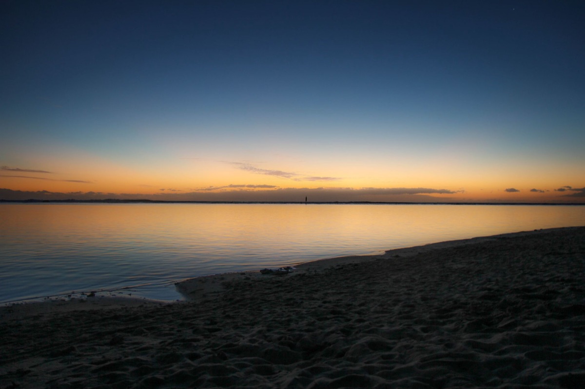 Okinawa Strand mit Sonnenaufgang