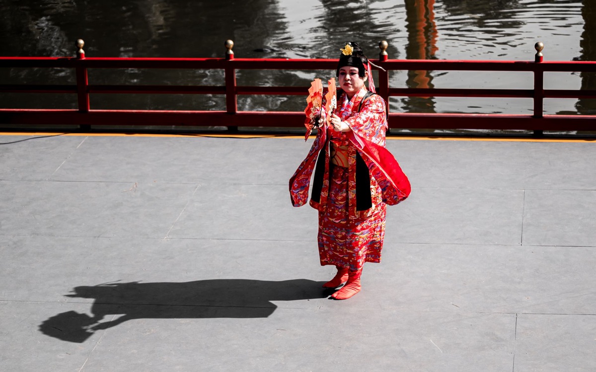 Okinawa tradition dance performers