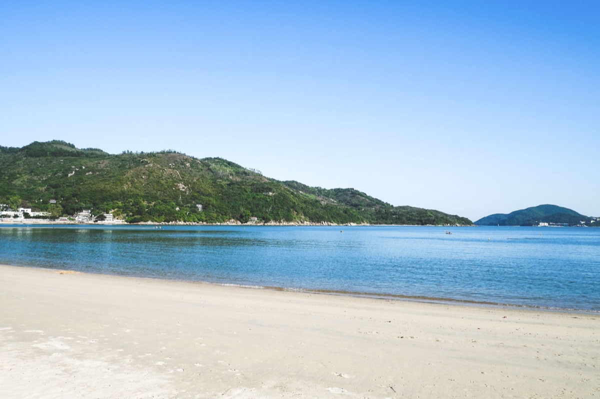 Miya Koji beach with turquoise water and white sand