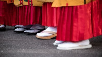 Inmersión cultural vs. Lujo moderno: Tu alojamiento en Okinawa