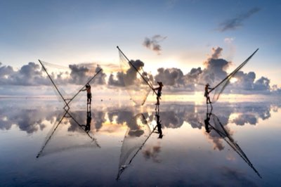 Planning Your Trip: Outer Islands vs. Main Island, 3-7 Days