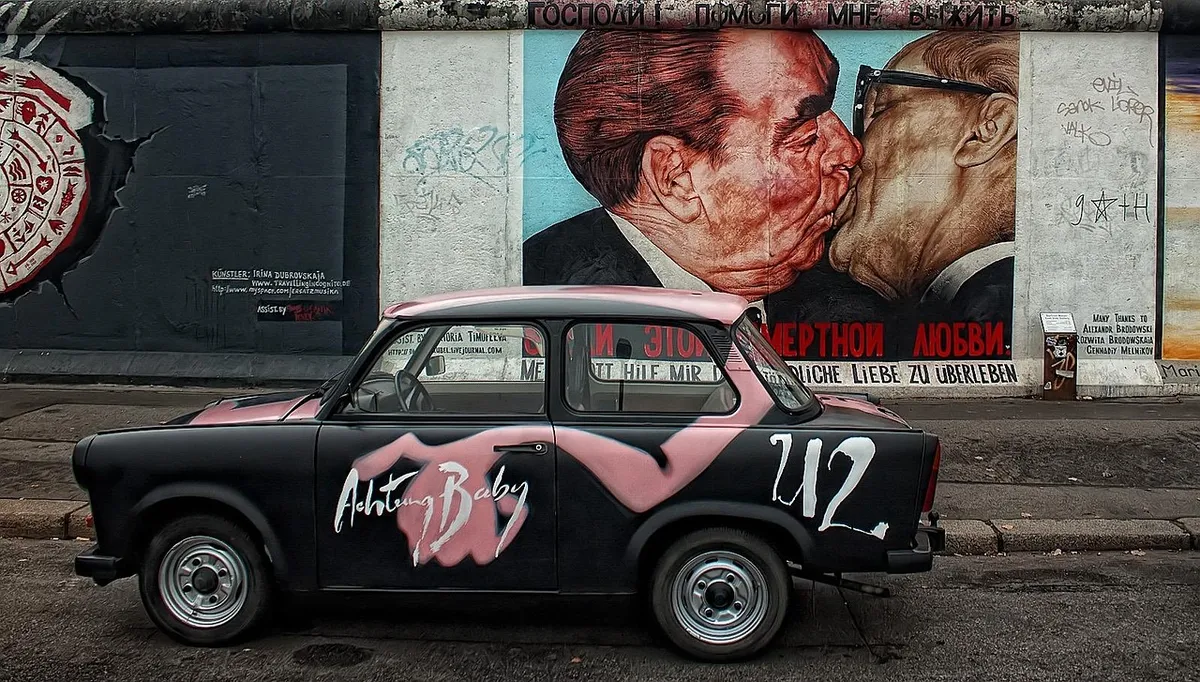berlin wall, car, graffiti, wall art, painted, vehicle, old car, vintage, monument, open-air gallery, road, street, city, urban, car wallpapers, east side galle